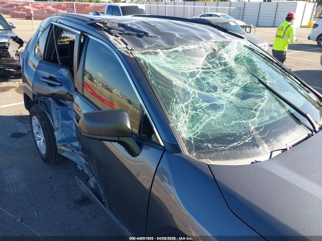 Продажа на аукционе авто 2020 Toyota Rav4 Le, vin: JTMH1RFV9LD056703, номер лота: 44801905
