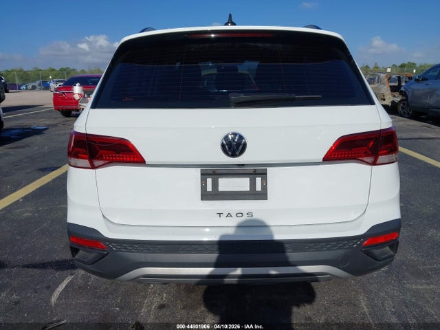 Продаж на аукціоні авто 2022 Volkswagen Taos 1.5t S, vin: 3VVCX7B26NM098263, номер лоту: 44801906