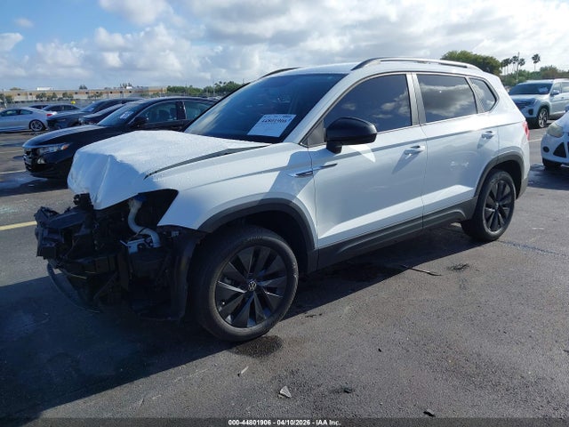 Продаж на аукціоні авто 2022 Volkswagen Taos 1.5t S, vin: 3VVCX7B26NM098263, номер лоту: 44801906