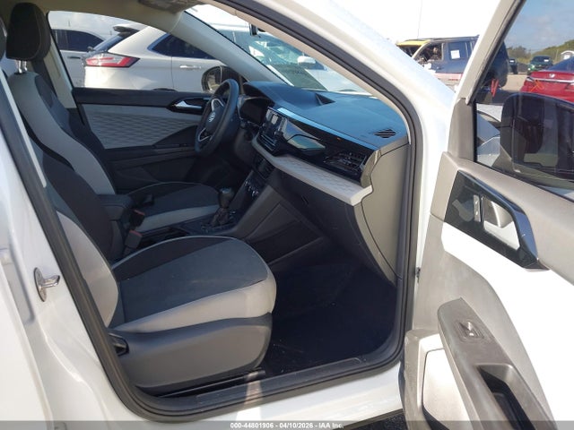 Продаж на аукціоні авто 2022 Volkswagen Taos 1.5t S, vin: 3VVCX7B26NM098263, номер лоту: 44801906