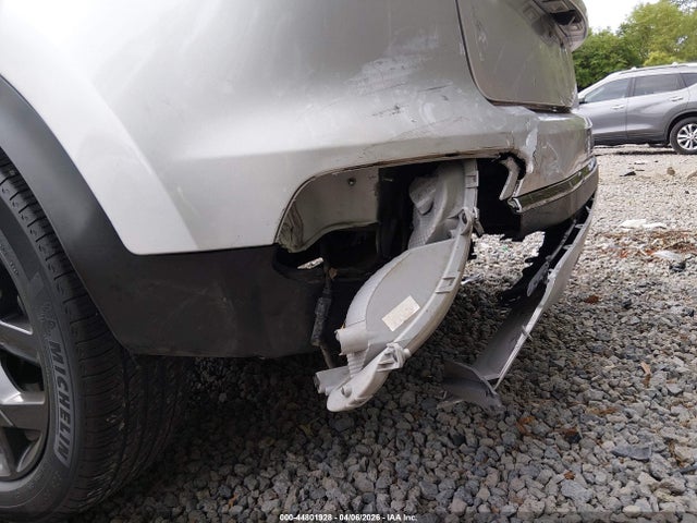 Продажа на аукционе авто 2021 Kia Sportage S, vin: KNDP63AC0M7869041, номер лота: 44801928
