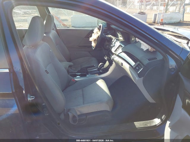 Продажа на аукционе авто 2017 Honda Accord Lx, vin: 1HGCR2F30HA265816, номер лота: 44801931