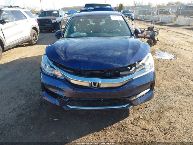 Продажа на аукционе авто 2017 Honda Accord Lx, vin: 1HGCR2F30HA265816, номер лота: 44801931