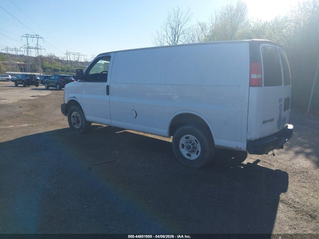 44801950 :رقم المزاد ، 1GTHG35C581153028 vin ، 2008 Gmc Savana Work Van مزاد بيع