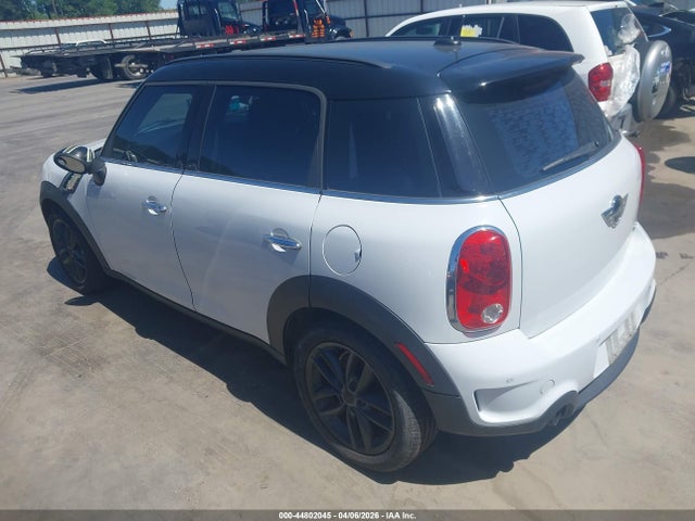 2013 MINI COUNTRYMAN WMWZC3C52DWP21167 Photo 2