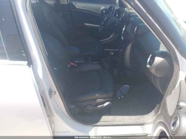 2013 MINI COUNTRYMAN WMWZC3C52DWP21167 Photo 4