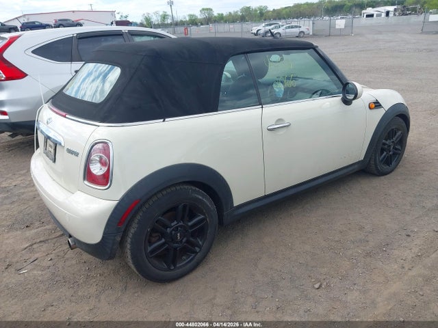 2013 MINI CONVERTIBLE WMWZN3C51DT265951 Photo 3