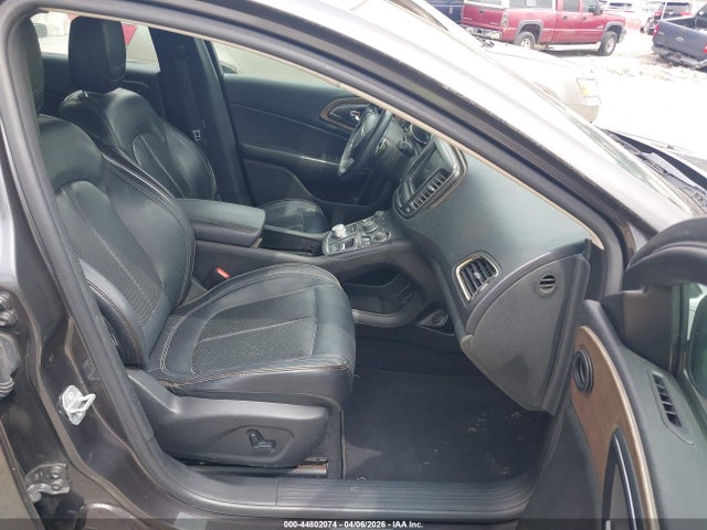 Продаж на аукціоні авто 2015 Chrysler 200 C, vin: 1C3CCCCG3FN510079, номер лоту: 44802074