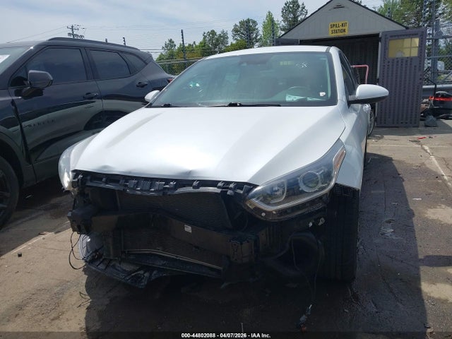 2021 Kia Forte Lxs მანქანა იყიდება აუქციონზე, vin: 3KPF24AD8ME291521, აუქციონის ნომერი: 44802088