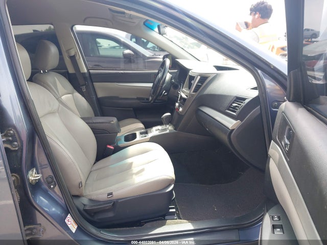 44802091 :رقم المزاد ، 4S4BRBCC1D3249262 vin ، 2013 Subaru Outback 2.5i Premium مزاد بيع