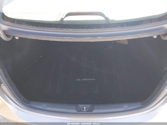Продаж на аукціоні авто 2013 Hyundai Elantra Gls, vin: 5NPDH4AE5DH395233, номер лоту: 44802095