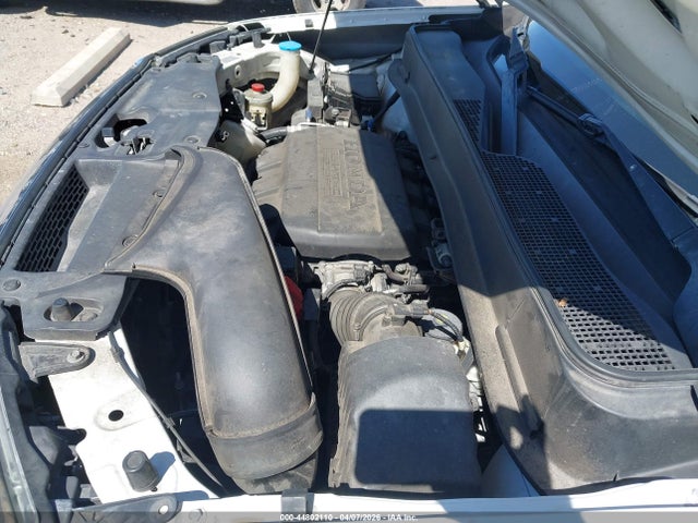 Продажа на аукционе авто 2015 Honda Pilot Touring, vin: 5FNYF3H95FB017571, номер лота: 44802110