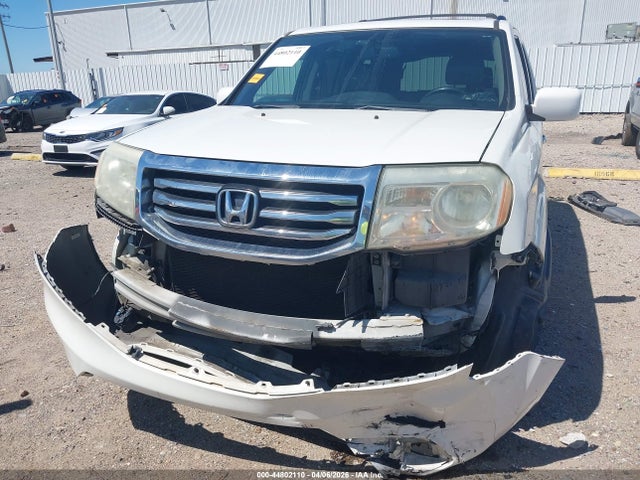 Продажа на аукционе авто 2015 Honda Pilot Touring, vin: 5FNYF3H95FB017571, номер лота: 44802110
