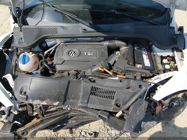 Продажа на аукционе авто 2014 Volkswagen Beetle 1.8t, vin: 3VWJ17AT6EM653114, номер лота: 44802130