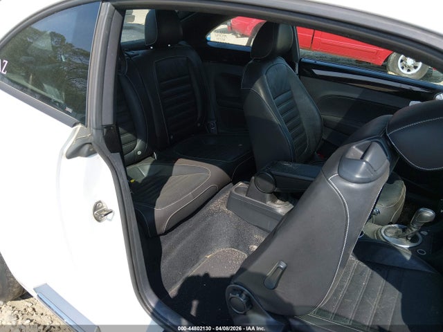 2014 Volkswagen Beetle 1.8t მანქანა იყიდება აუქციონზე, vin: 3VWJ17AT6EM653114, აუქციონის ნომერი: 44802130