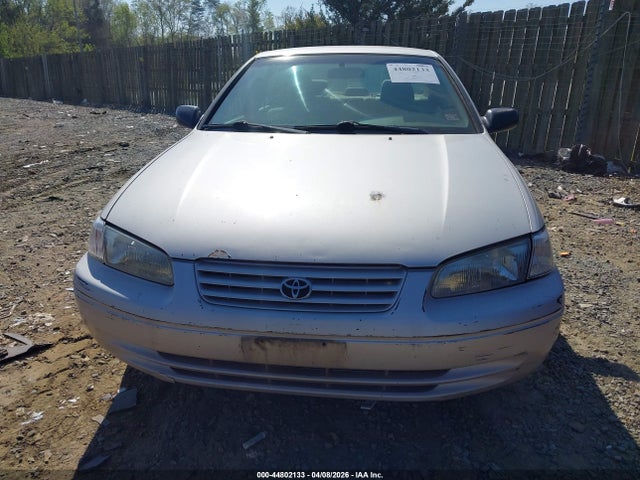 1999 TOYOTA CAMRY 4T1BG22K8XU418870 Photo 5