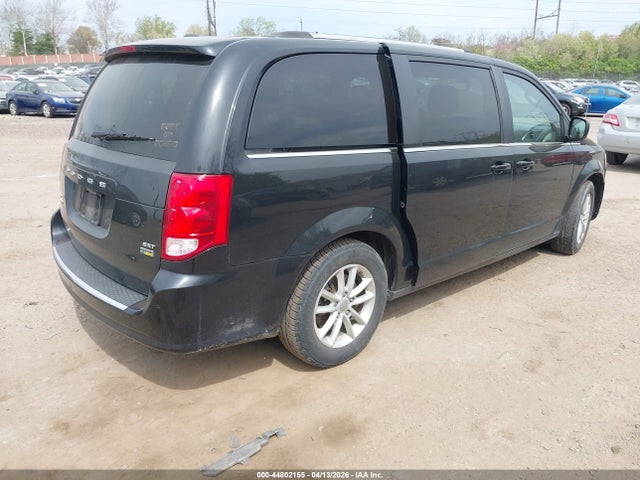 Auction sale of the 2019 Dodge Grand Caravan Sxt, vin: 2C4RDGCG8KR632556, lot number: 44802155