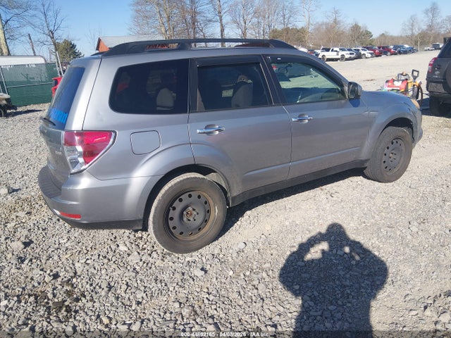 Продажа на аукционе авто 2010 Subaru Forester 2.5x Premium, vin: JF2SH6CC0AH795467, номер лота: 44802165
