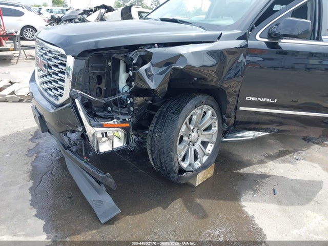 Продаж на аукціоні авто 2018 Gmc Yukon Xl Denali, vin: 1GKS2HKJXJR188843, номер лоту: 44802170