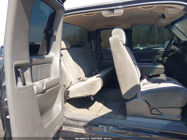 Aukcja sprzedaży 2005 Chevrolet Silverado 2500hd Ls, vin: 1GCHK29U05E101001, numer aukcji: 44802172