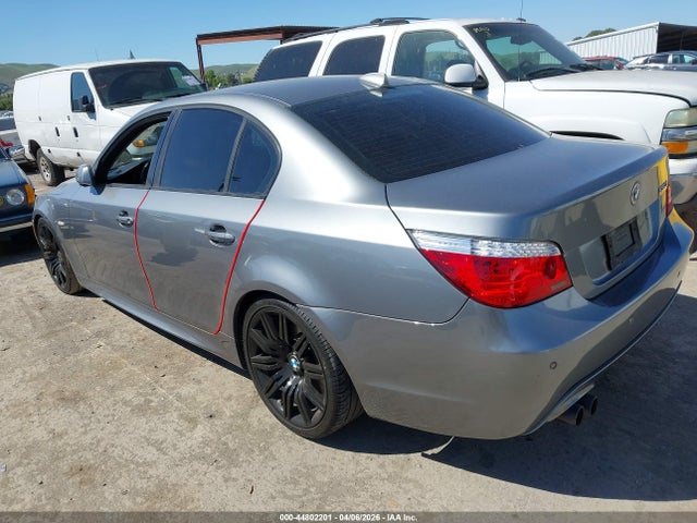 2009 Bmw 550i მანქანა იყიდება აუქციონზე, vin: WBANW53569CT55997, აუქციონის ნომერი: 44802201