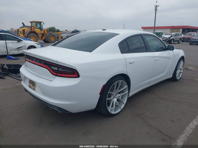 Продажа на аукционе авто 2015 Dodge Charger Se, vin: 2C3CDXBG4FH753012, номер лота: 44802220