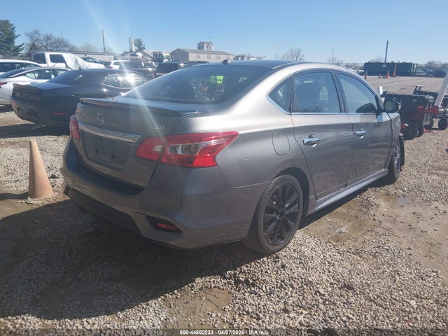 44802233 :رقم المزاد ، 3N1AB7APXHY353904 vin ، 2017 Nissan Sentra Sr مزاد بيع