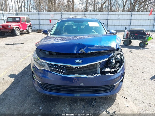 2018 Kia Optima Ex მანქანა იყიდება აუქციონზე, vin: 5XXGU4L39JG197556, აუქციონის ნომერი: 44802242