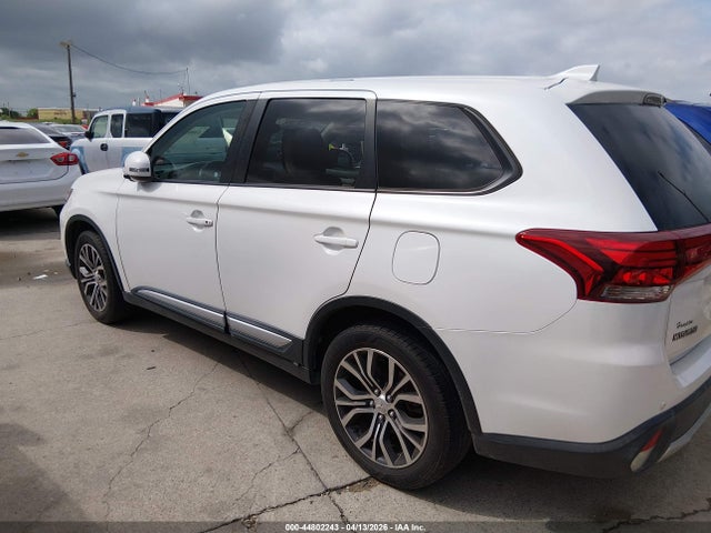 Aukcja sprzedaży 2018 Mitsubishi Outlander Se, vin: JA4AD3A34JZ001890, numer aukcji: 44802243