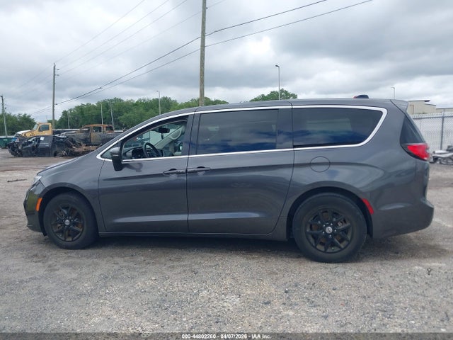Продаж на аукціоні авто 2023 Chrysler Pacifica Touring L, vin: 2C4RC1BG7PR529220, номер лоту: 44802260