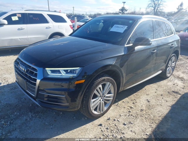 2018 Audi Q5 2.0t Premium/2.0t Tech Premium მანქანა იყიდება აუქციონზე, vin: WA1BNAFY3J2094999, აუქციონის ნომერი: 44802262