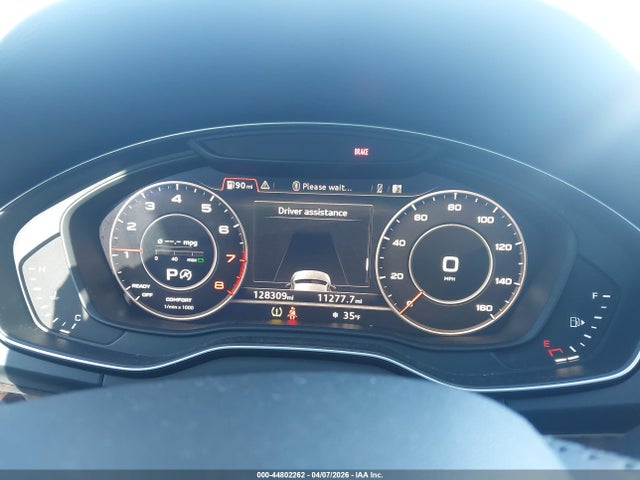 2018 Audi Q5 2.0t Premium/2.0t Tech Premium მანქანა იყიდება აუქციონზე, vin: WA1BNAFY3J2094999, აუქციონის ნომერი: 44802262