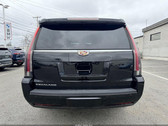 Продажа на аукционе авто 2018 Cadillac Escalade Esv, vin: 1GYS4GKJ0JR215185, номер лота: 44802307