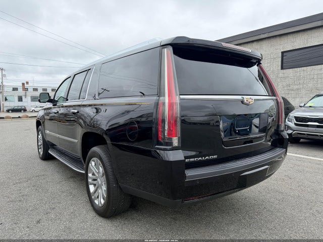 2018 CADILLAC ESCALADE 1GYS4GKJ0JR215185 Photo 2
