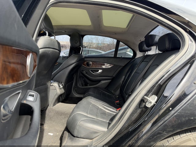 44802316 :رقم المزاد ، 55SWF4JB2GU140769 vin ، 2016 Mercedes-benz C 300 مزاد بيع