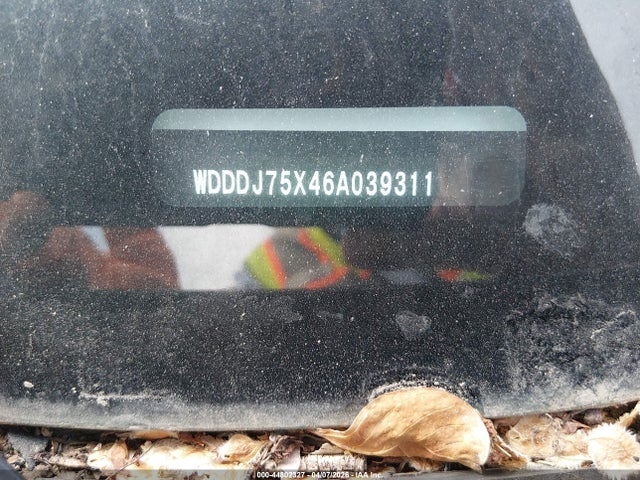 44802327 :رقم المزاد ، WDDDJ75X46A039311 vin ، 2006 Mercedes-benz Cls 500 مزاد بيع