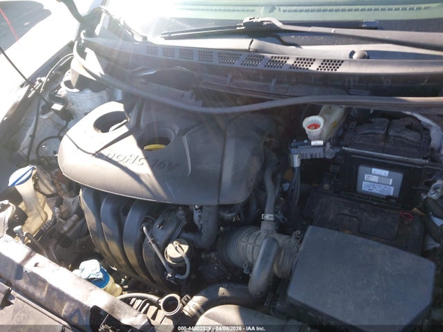 5NPDH4AE7GH743943 Hyundai ELANTRA SE