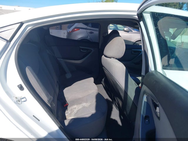 5NPDH4AE7GH743943 Hyundai ELANTRA SE