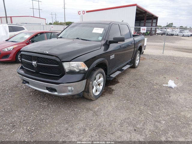 2015 RAM 1500 1C6RR7LG2FS749532 Photo 1