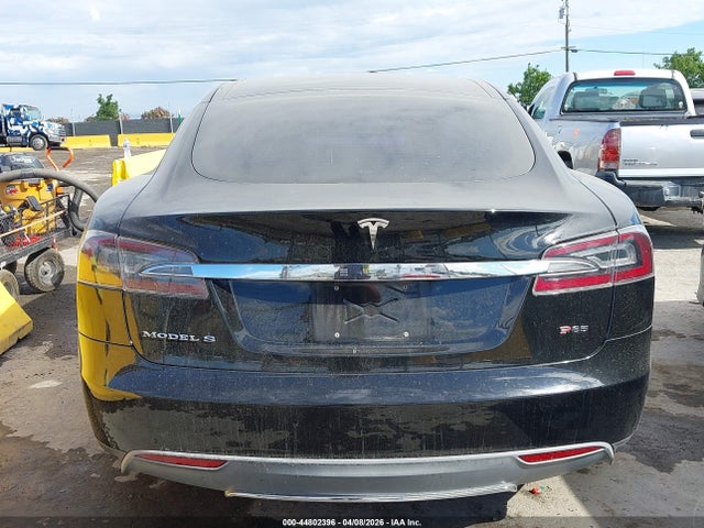 Продажа на аукционе авто 2013 Tesla Model S, vin: 5YJSA1DN1DFP23641, номер лота: 44802396