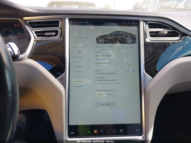 Продажа на аукционе авто 2013 Tesla Model S, vin: 5YJSA1DN1DFP23641, номер лота: 44802396