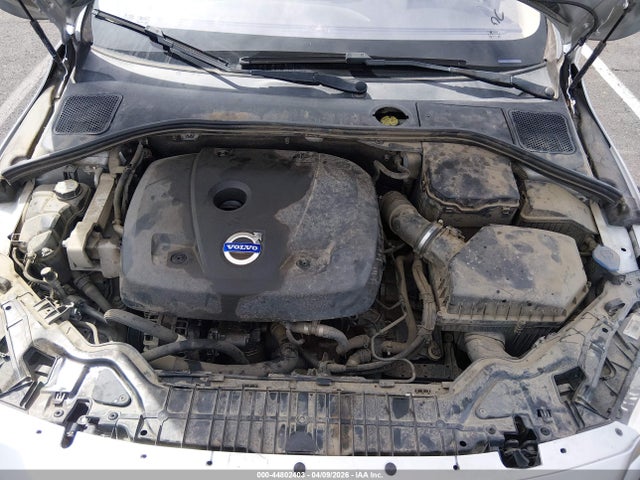 Продаж на аукціоні авто 2015 Volvo S60 T5 Premier Plus, vin: YV140MFC3F1317875, номер лоту: 44802403