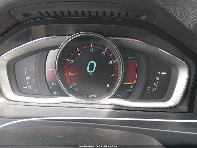 Продаж на аукціоні авто 2015 Volvo S60 T5 Premier Plus, vin: YV140MFC3F1317875, номер лоту: 44802403