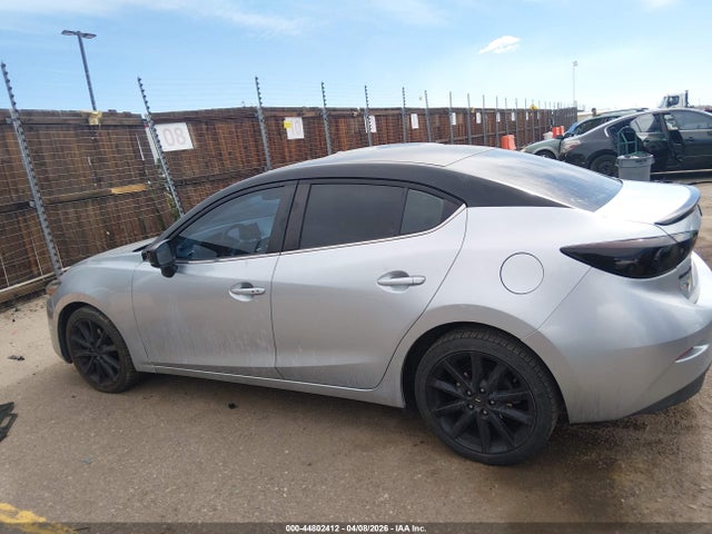 Aukcja sprzedaży 2018 Mazda Mazda3 Touring, vin: 3MZBN1V30JM205946, numer aukcji: 44802412