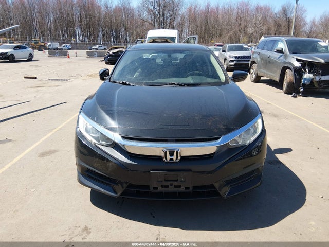 Продаж на аукціоні авто 2018 Honda Civic Lx, vin: 2HGFC2F5XJH574894, номер лоту: 44802441