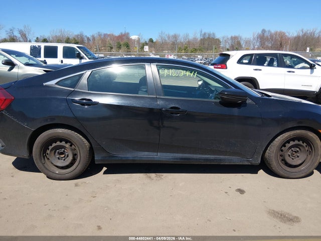 Продаж на аукціоні авто 2018 Honda Civic Lx, vin: 2HGFC2F5XJH574894, номер лоту: 44802441