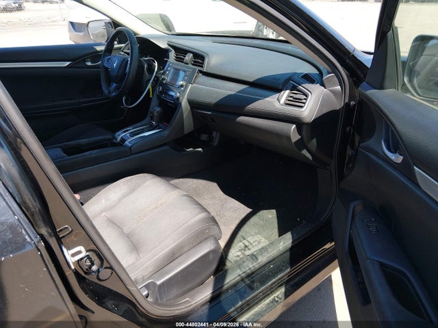 Продаж на аукціоні авто 2018 Honda Civic Lx, vin: 2HGFC2F5XJH574894, номер лоту: 44802441
