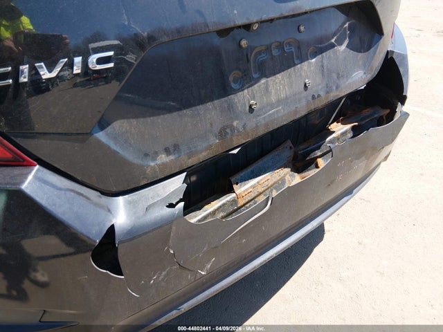 Продаж на аукціоні авто 2018 Honda Civic Lx, vin: 2HGFC2F5XJH574894, номер лоту: 44802441
