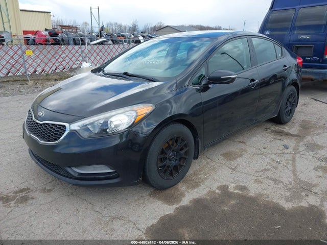 44802442 :رقم المزاد ، KNAFX4A65F5281902 vin ، 2015 Kia Forte Lx مزاد بيع