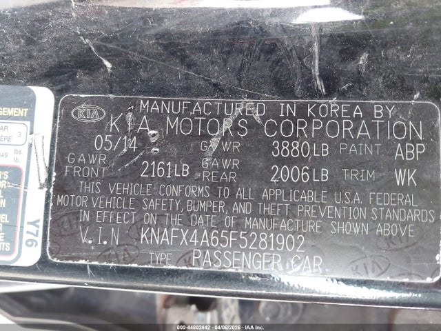 44802442 :رقم المزاد ، KNAFX4A65F5281902 vin ، 2015 Kia Forte Lx مزاد بيع